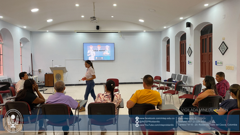 Charla sobre Salud Mental dirigida a todo el personal.