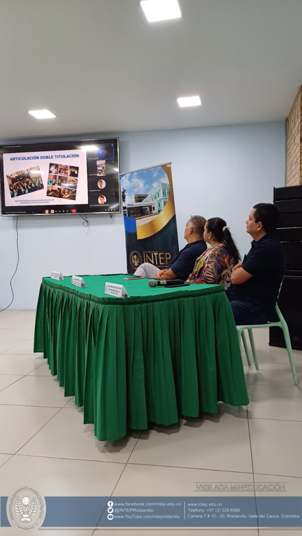 Bienvenidos docentes 2025-1! 