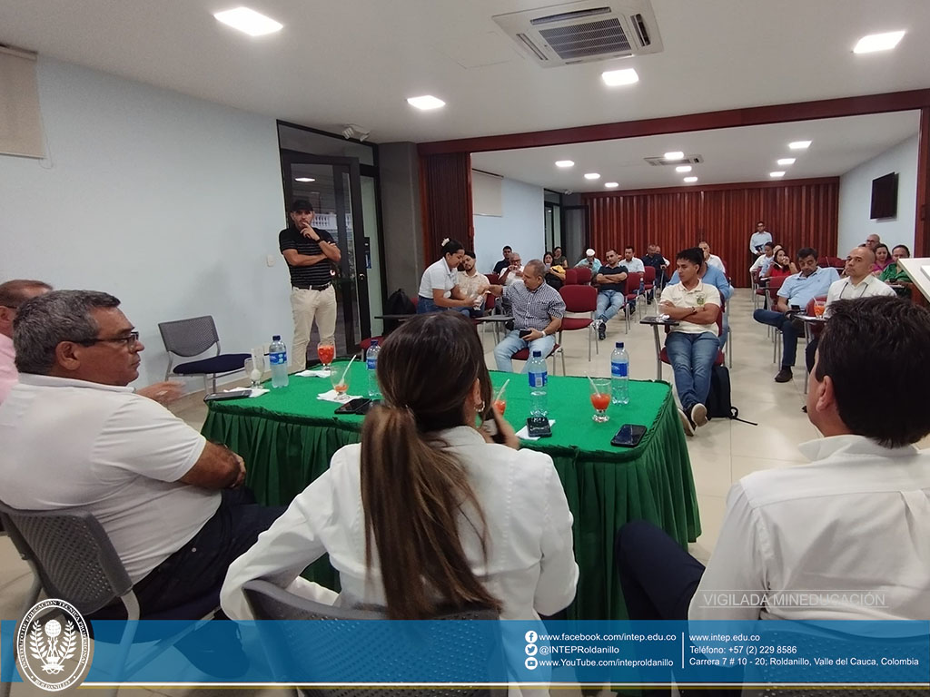 Reunión de Empresarios del Norte del Valle con la U. La Gran Colombia seccional Armenia y el INTEP