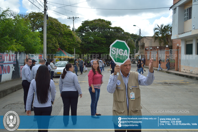 Simulacro de Evacuación en el INTEP