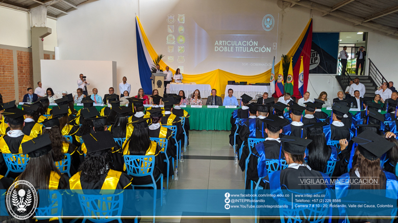 Una Graduación para la historia!!