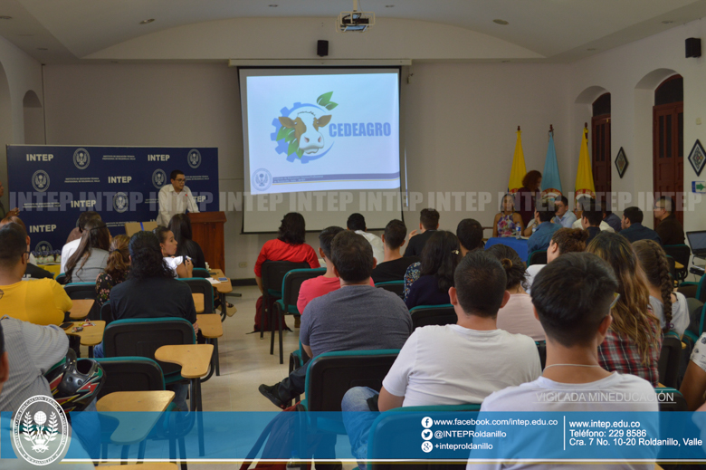 Presentación de los logos para los productos de CEDEAGRO