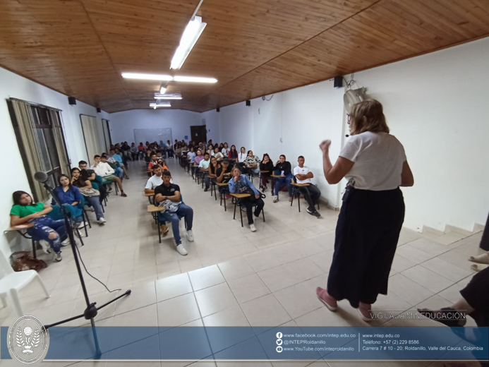 Muestra de Extensión INTEP #38 Encuentro de Contadores de Historias y Leyendas.