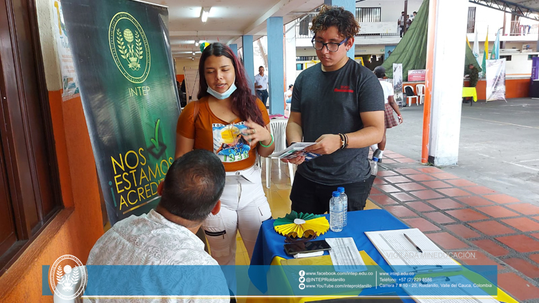 GRAN FERIA UNIVERSITARIA